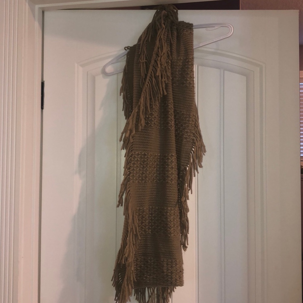 Infinity scarf